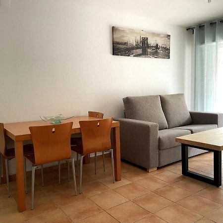 Apartamento Tortosa Salou Bagian luar foto